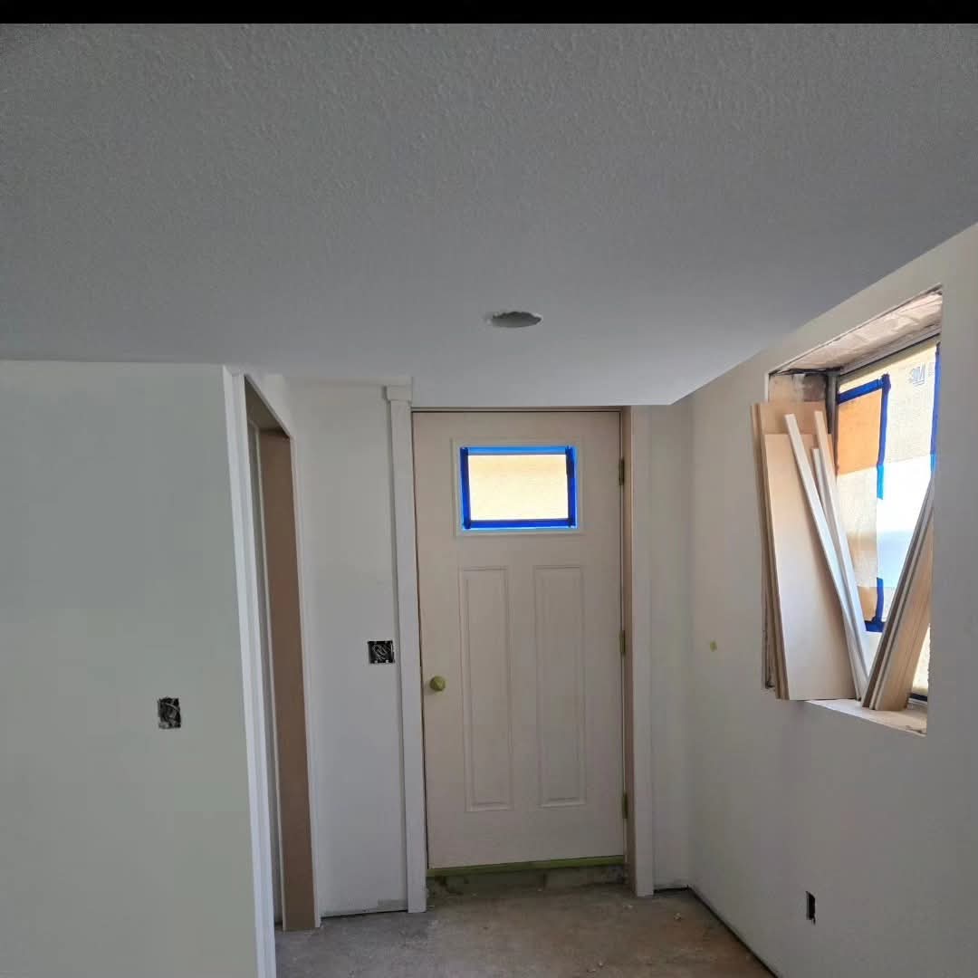 Drywall repair and primer prep before interior repaint in Beltline, Calgary Drywall repair and primer prep before interior repaint in Beltline, Calgary